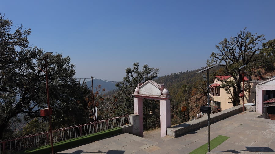 vridh-jageshwer-temple-entry