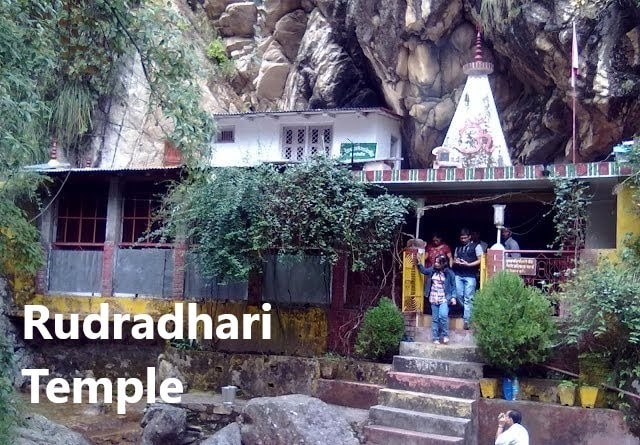 kausani-trip-rudradhari-temple
