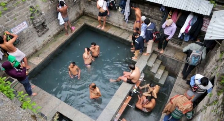 hot-water-vashisth-temple